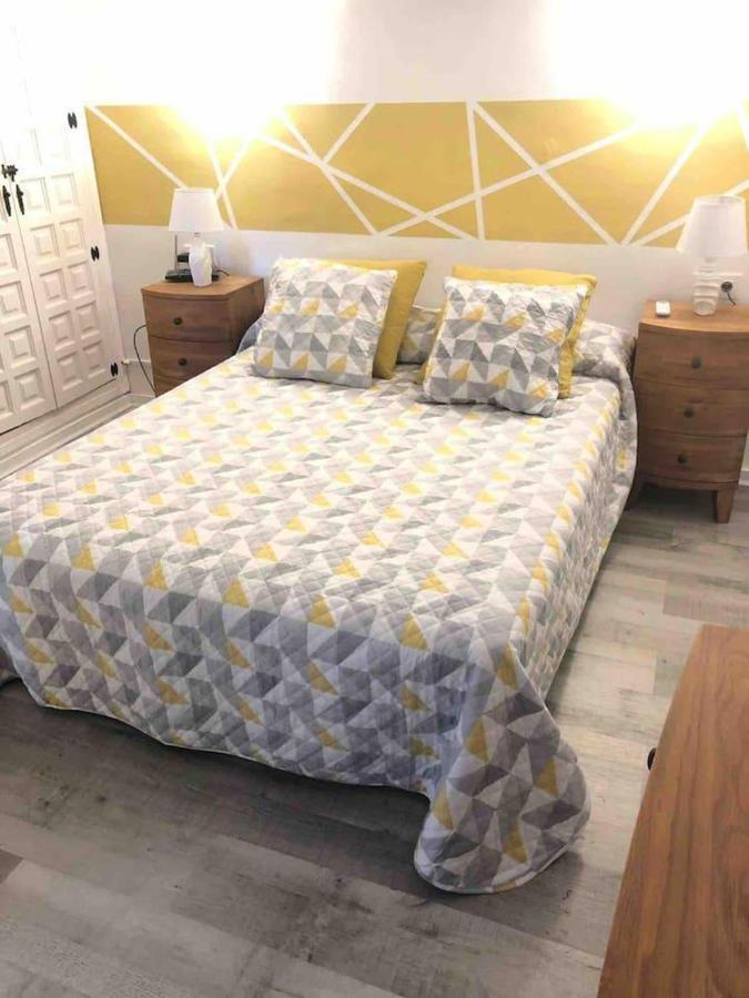 Lovely 2 Bed Apartment In อัลคาลาลี ภายนอก รูปภาพ